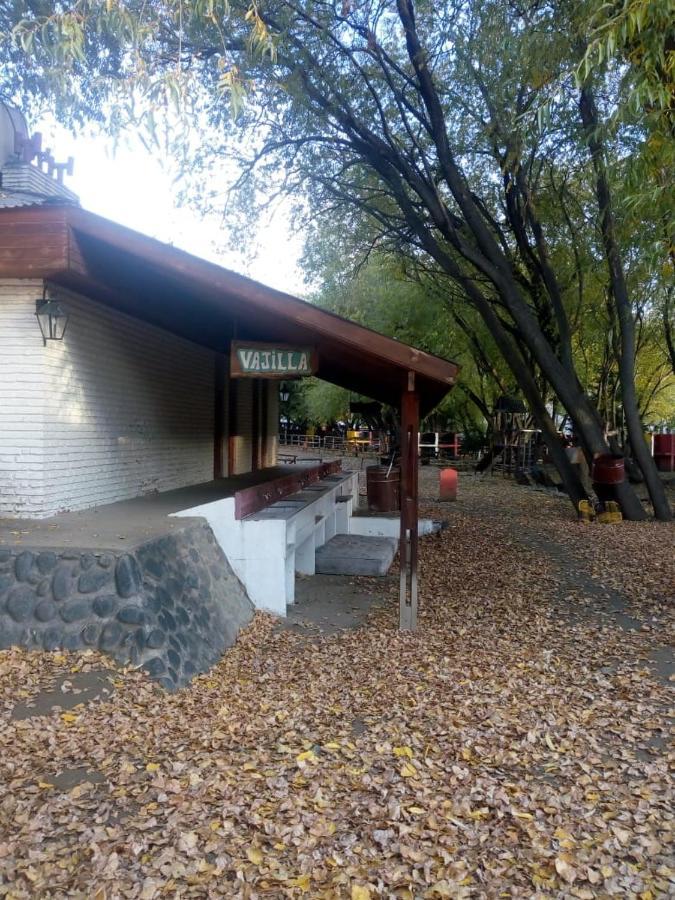 אל קלפטה Camping Y Hostal El Ovejero מראה חיצוני תמונה
